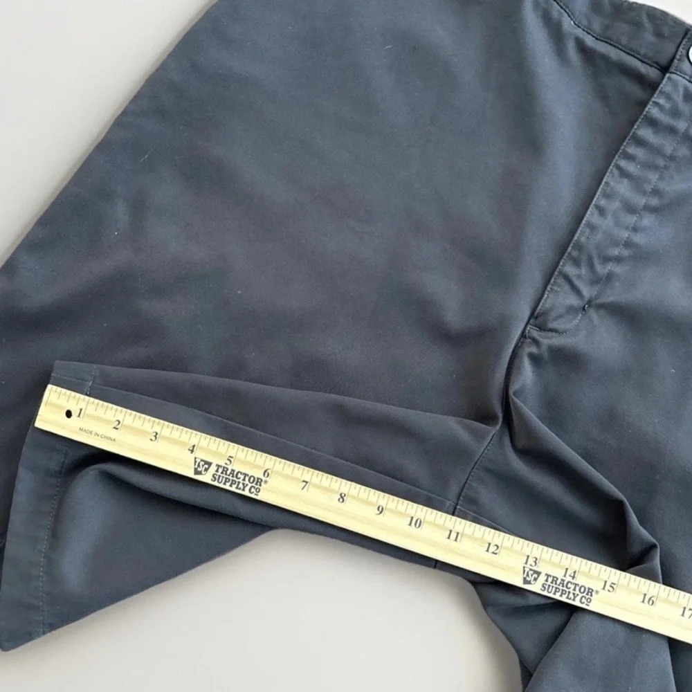 Nike Dri Fit Men's Golf Shorts Size 42‎ Black Flat Front Performance Lightweight